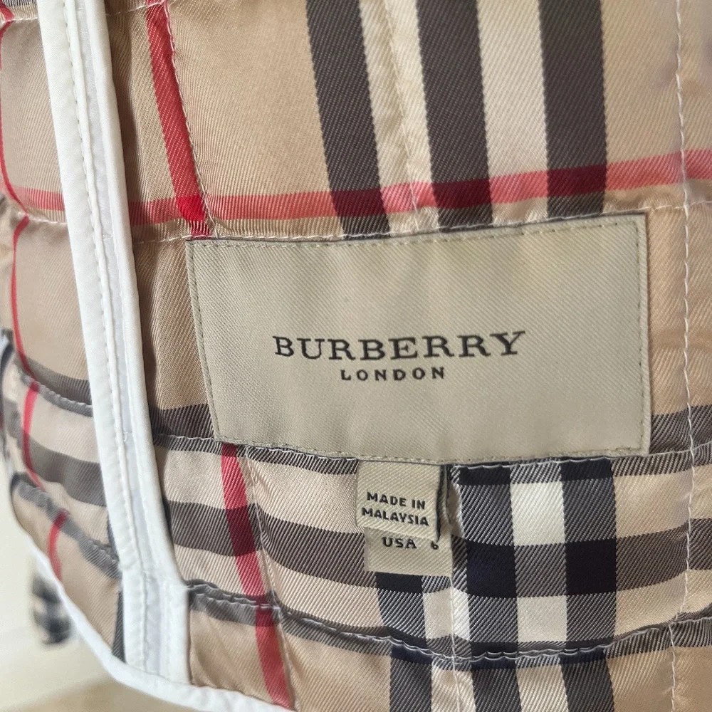 Burberry Womens White Jacket Size 6 - Picture 3 of 7